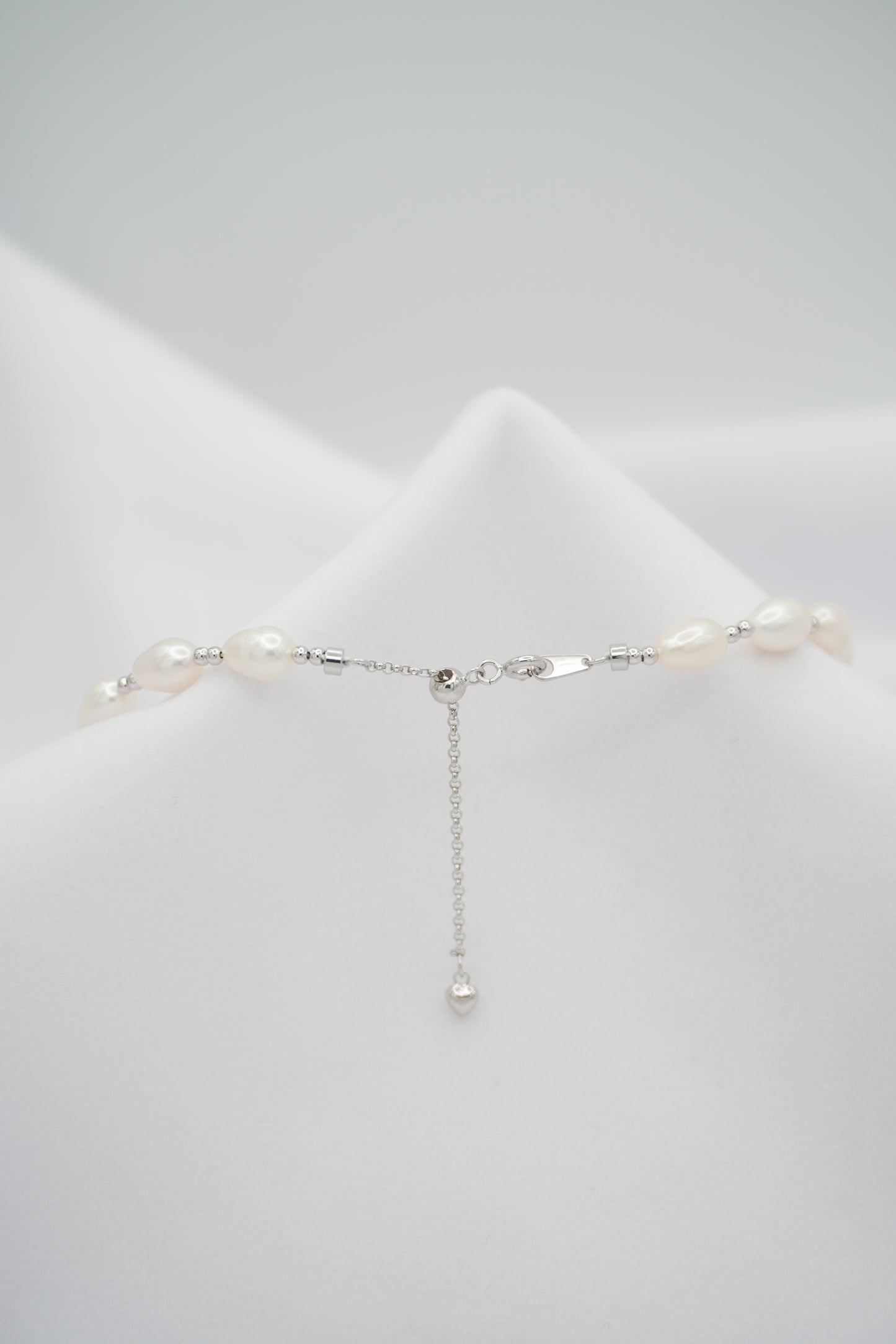 Oval Pearl Necklace