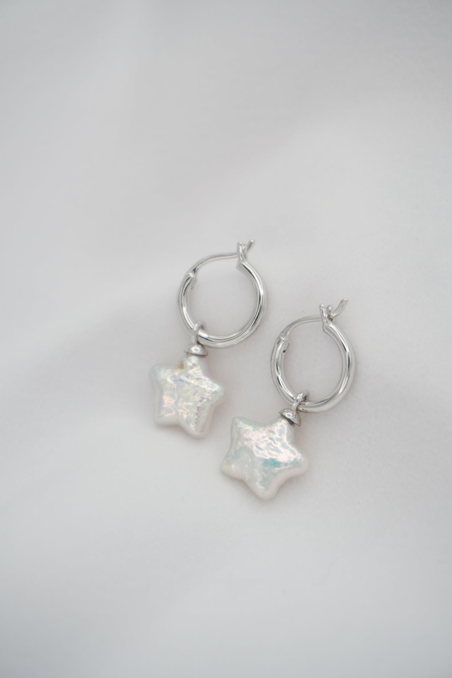 Star Baroque Pearl Drop Huggie Earrings