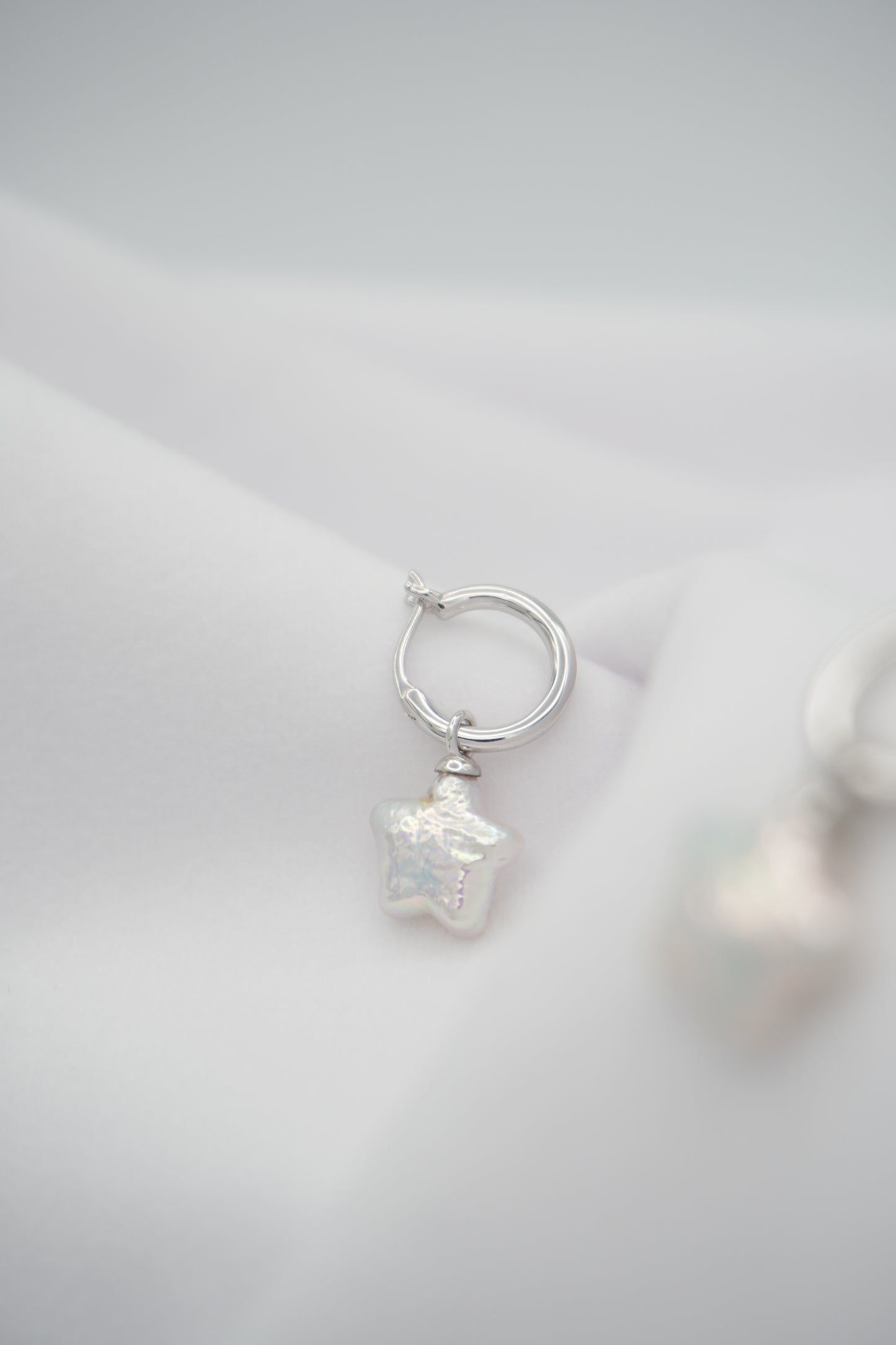 Star Baroque Pearl Drop Huggie Earrings