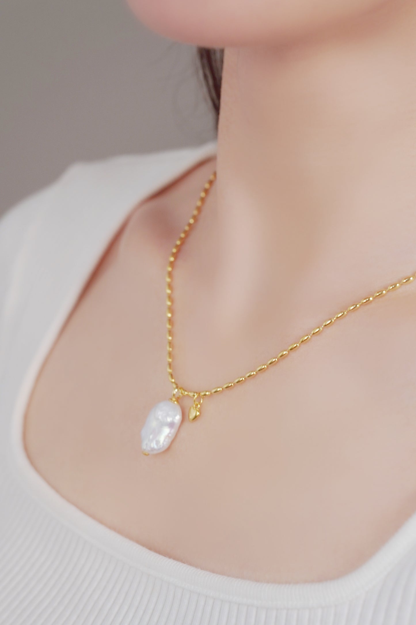 Baroque Pearl Bead Chain Pendant Necklace