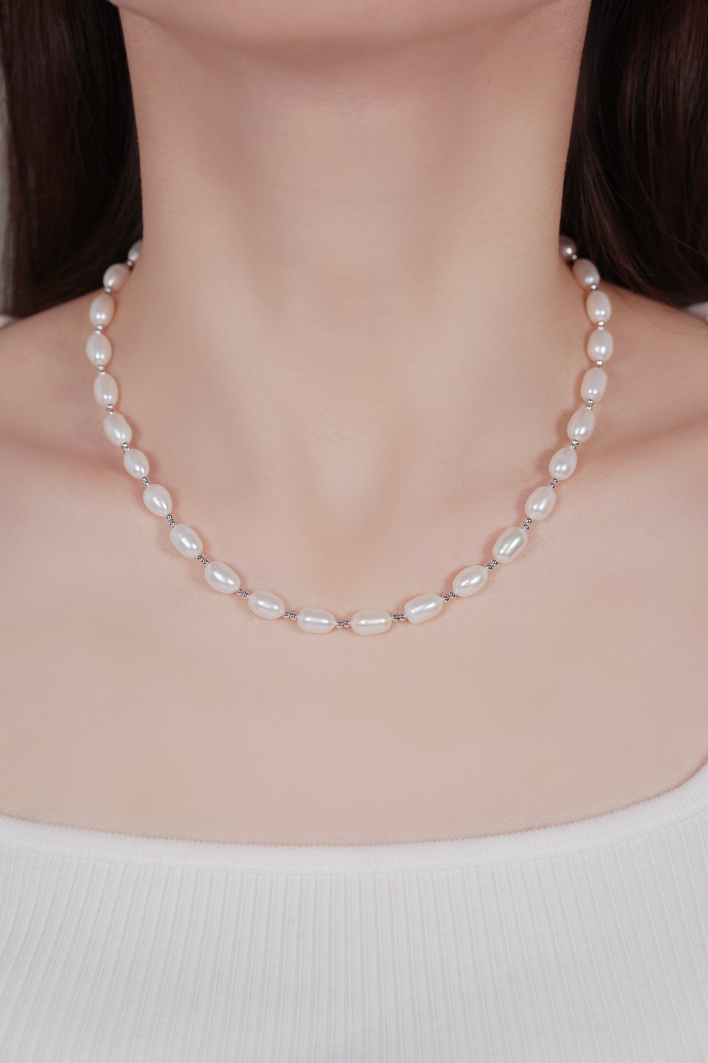 Oval Pearl Necklace
