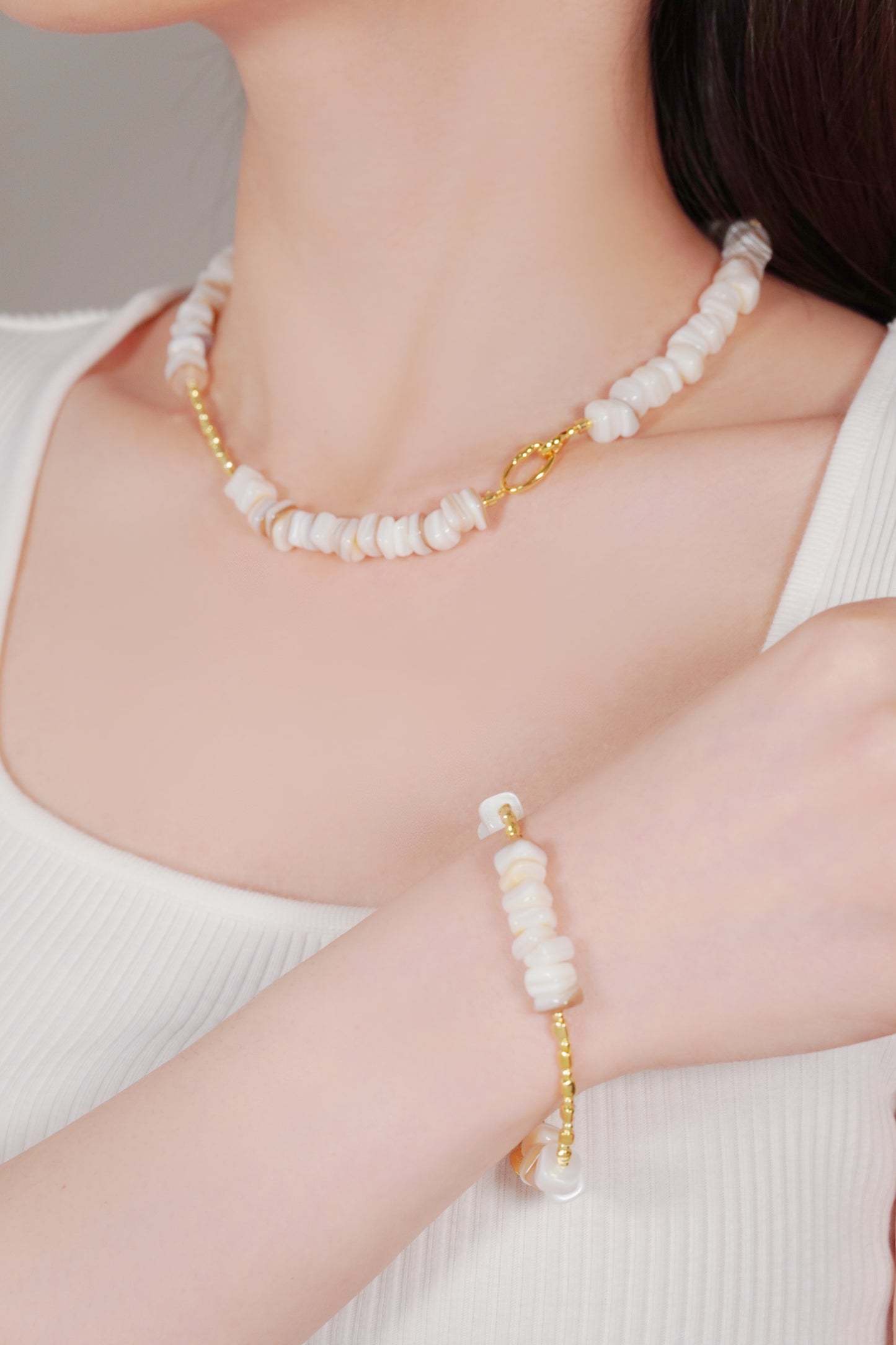 Cube Shell Necklace